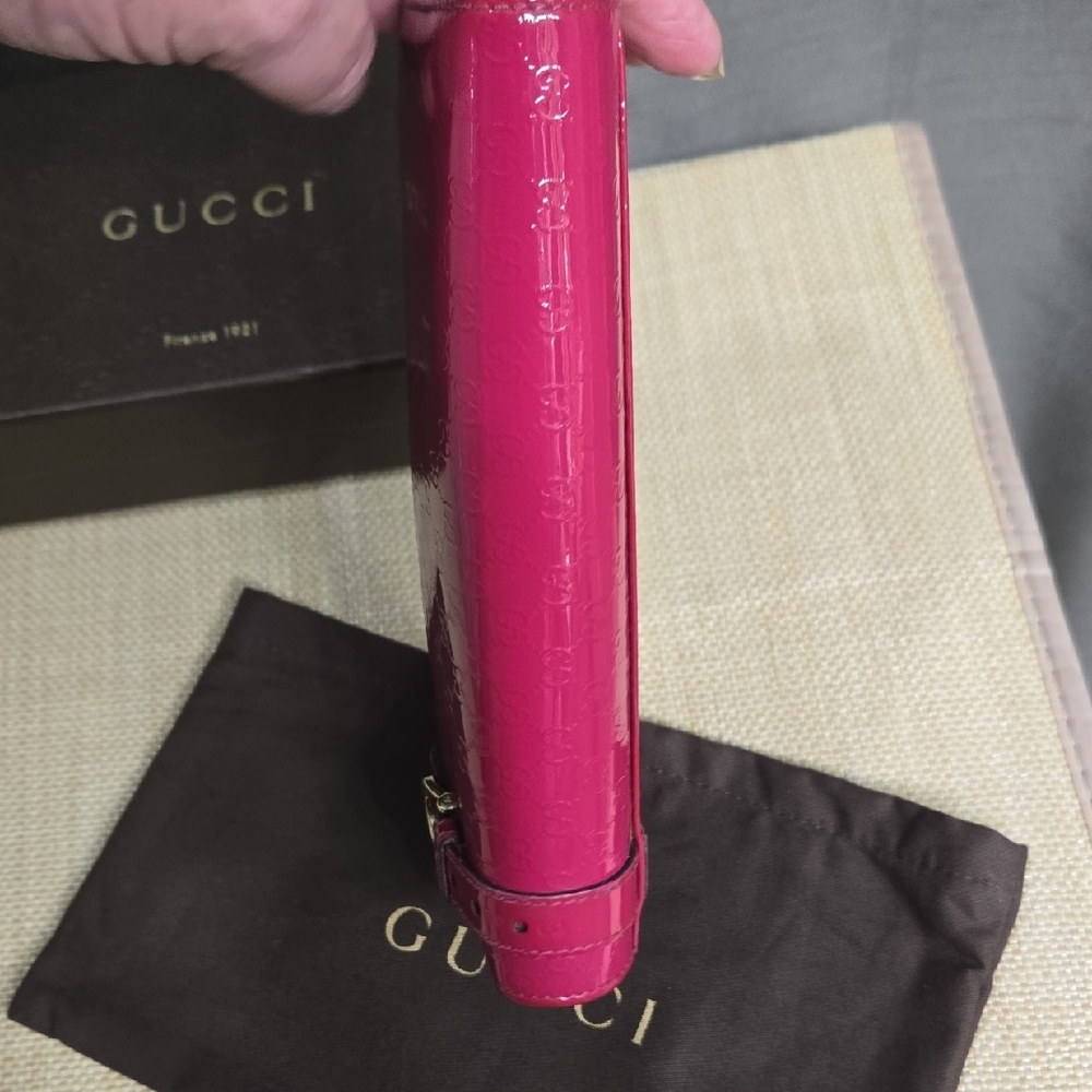 Gucci Magenta Patent Leather Wallet EUC - Picture 15 of 16